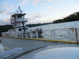 Ferry across Illinois River